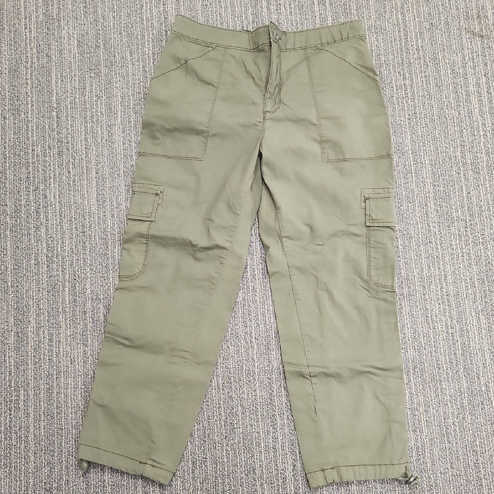 NWOT Social Standard Scout Surplus Pants- Size M